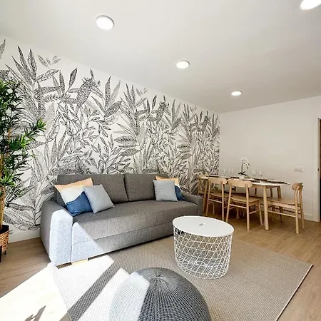 Holidays2malaga Lebrija 3 Bedroom & Terrace & Parking & Smart Tv Apartment