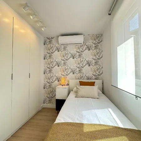 Holidays2malaga Lebrija 3 Bedroom & Terrace & Parking & Smart Tv Apartment Malaga