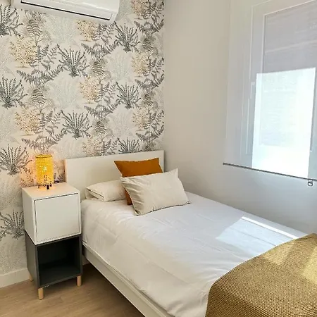 Holidays2malaga Lebrija 3 Bedroom & Terrace & Parking & Smart Tv *
